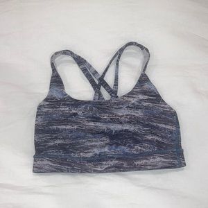 Lululemon bra size 4